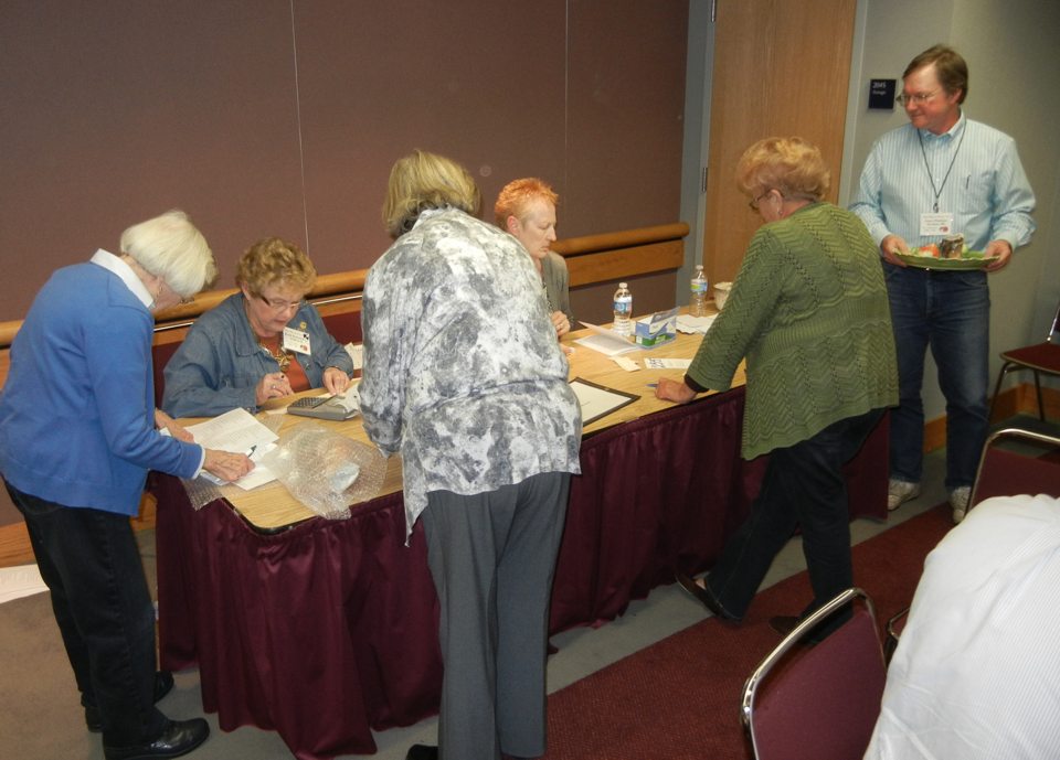Auction_225.jpg