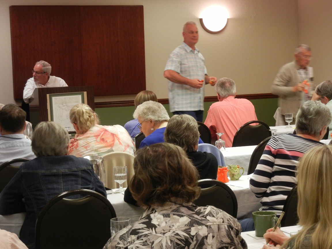Auction_080.JPG