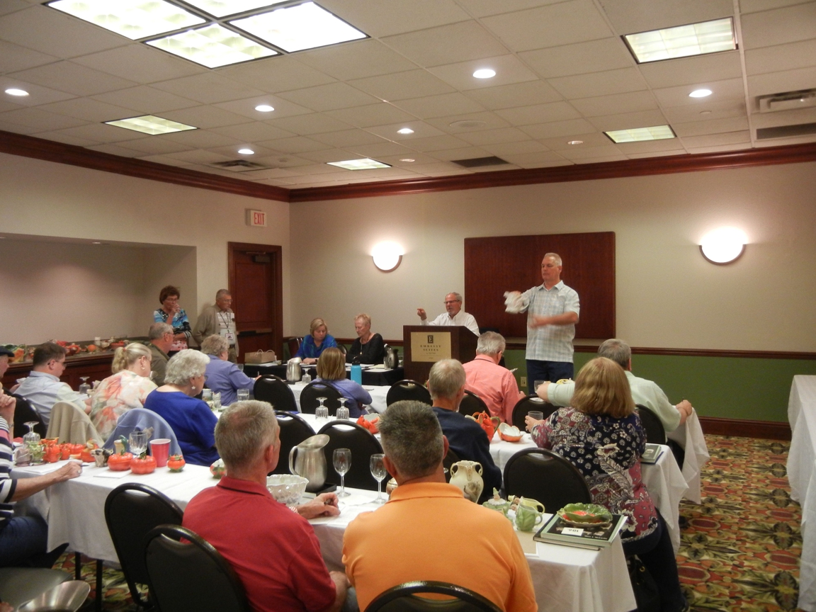 Auction_105.JPG