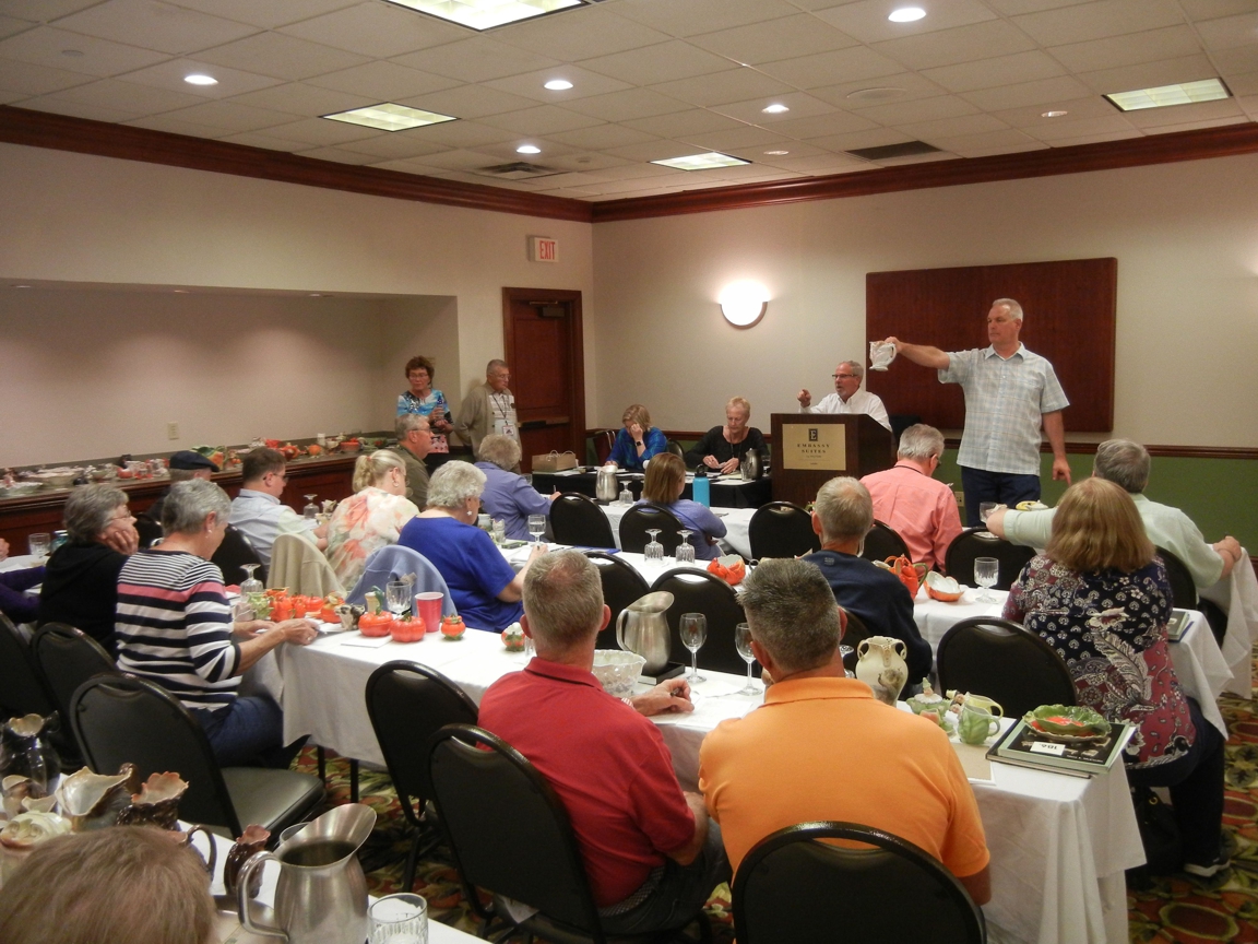 Auction_106.JPG
