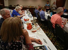 Auction_110.JPG