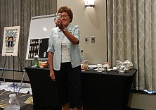 AUC_2019_032_DSCN8279.jpg