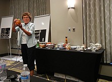 AUC_2019_039_DSCN8286.jpg